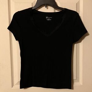 Black Short Sleeve V-Neck Tee
